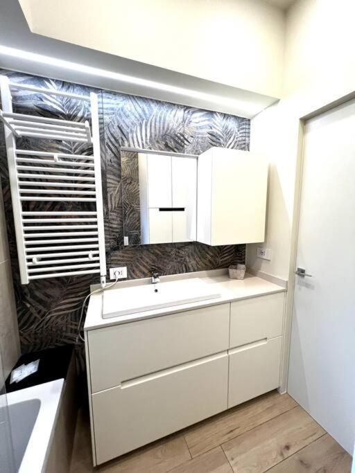 Home Donatella Cormano Εξωτερικό φωτογραφία